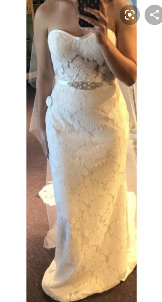 Wedding dress